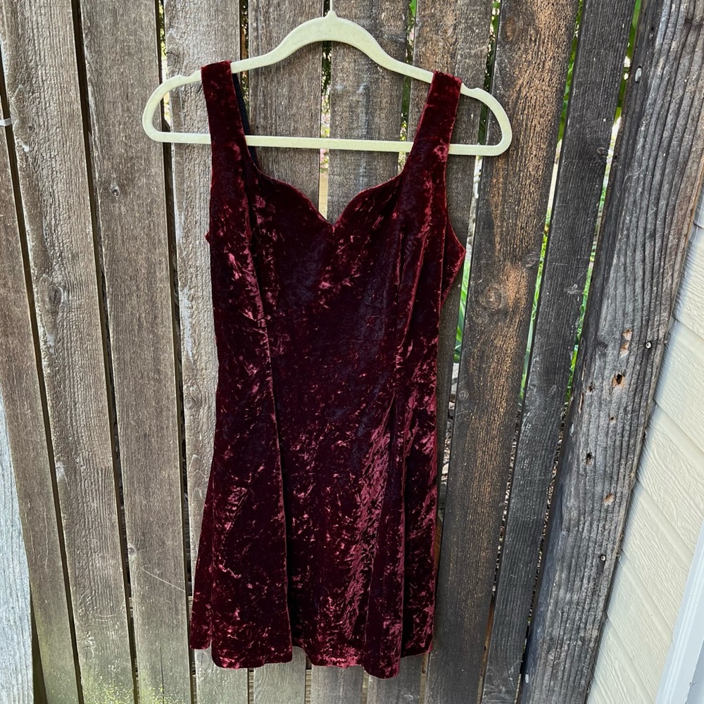 Jessica McClintock for Dillard’s Vintage Red Crushed Velvet Dress Sz 5/6